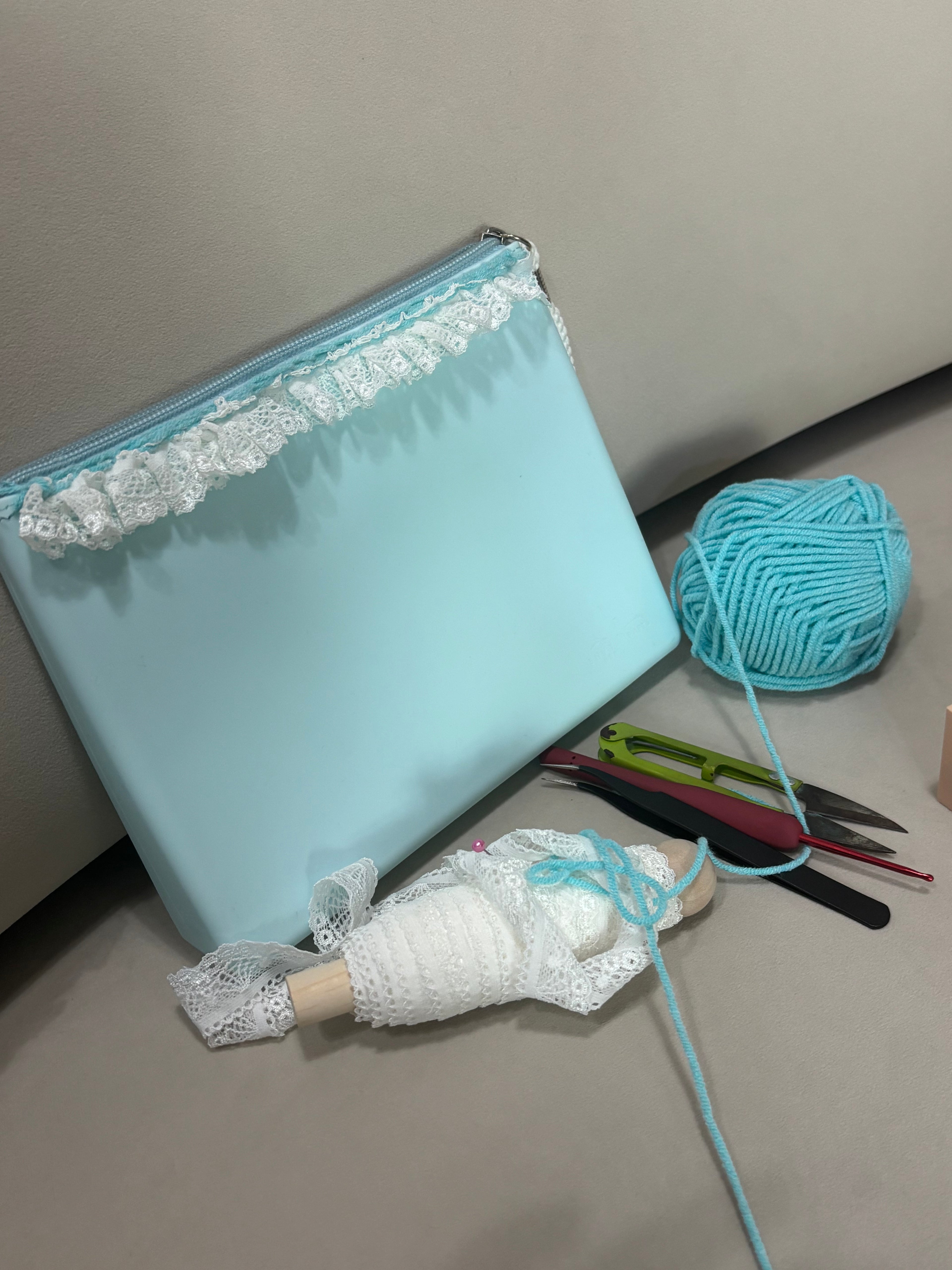 Silicone Organizer + Crochet Accessories Beautify