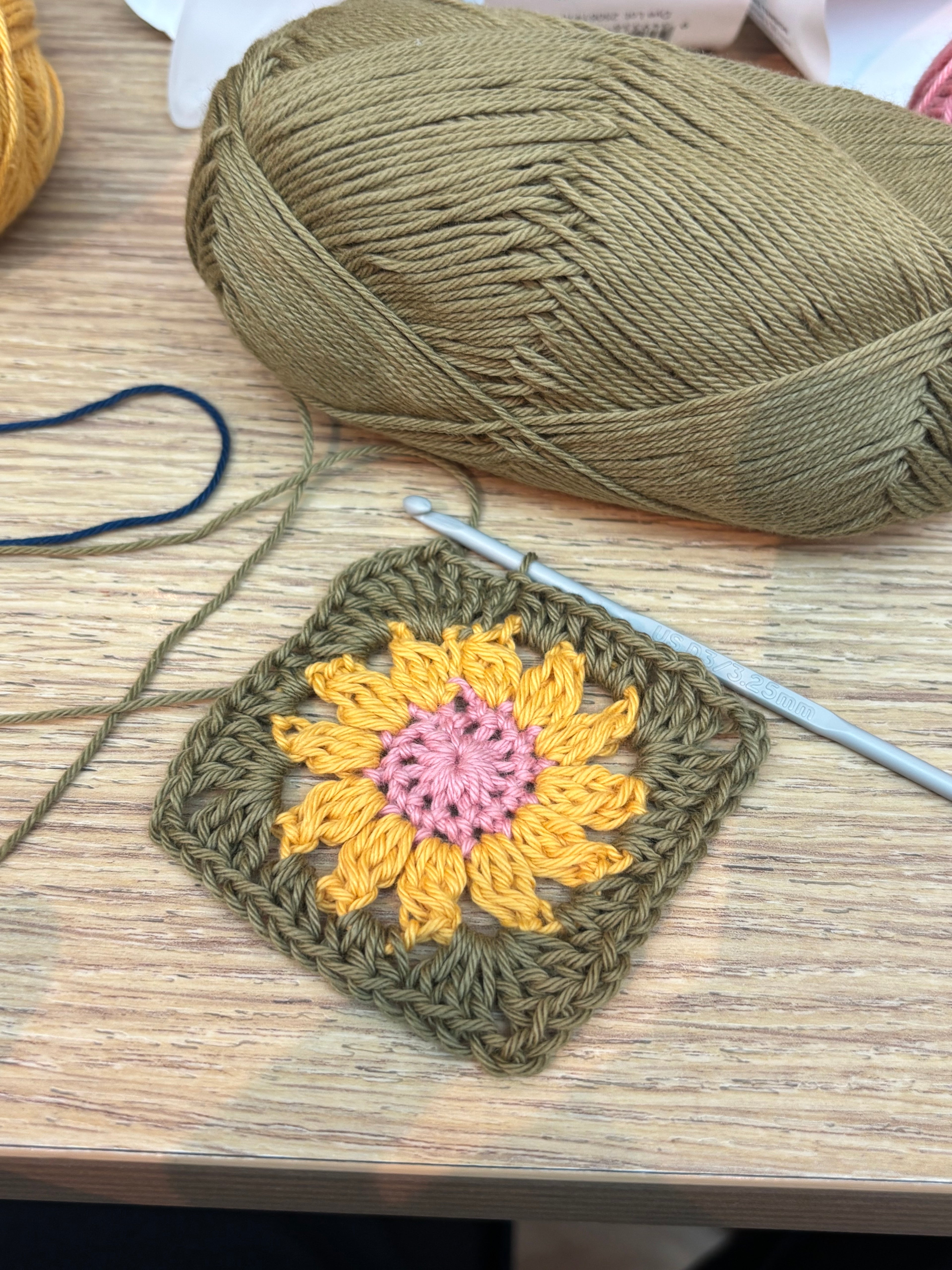 2D Crochet Flower Granny Square Coaster