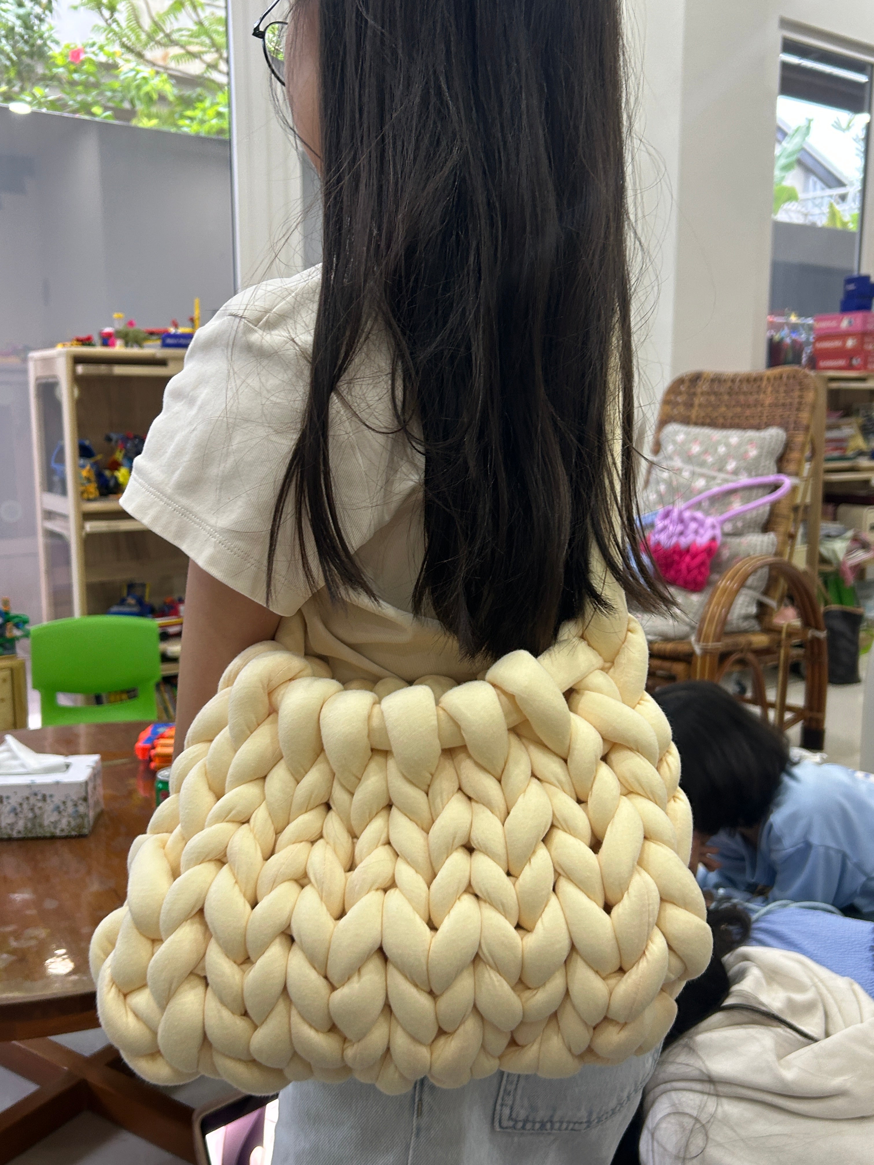 Hand Weaving - Medium Size Cotton Chunky Yarn Bag