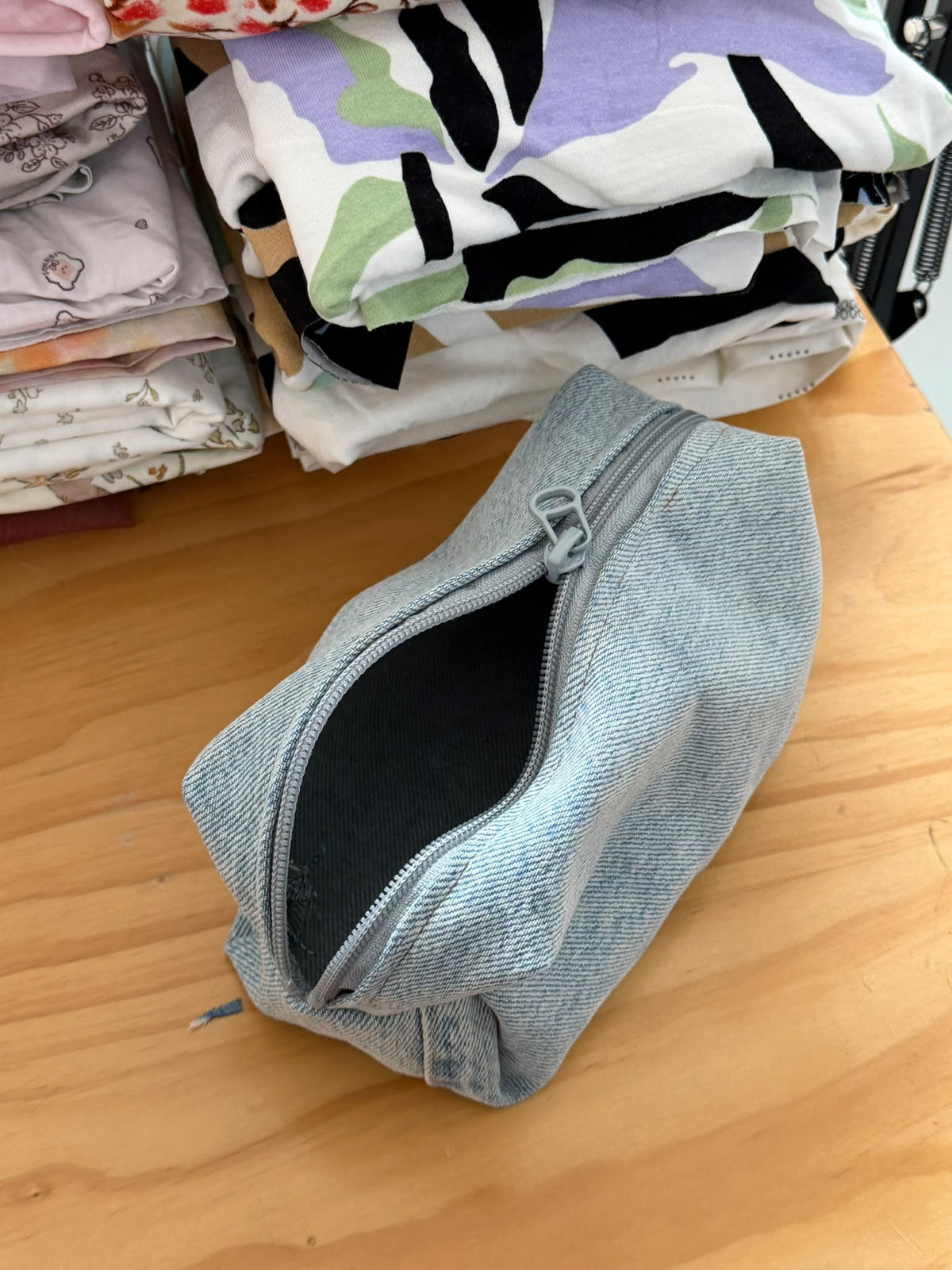 The Denim Upcycling Renewal: Zipper Pouch Sewing Workshop