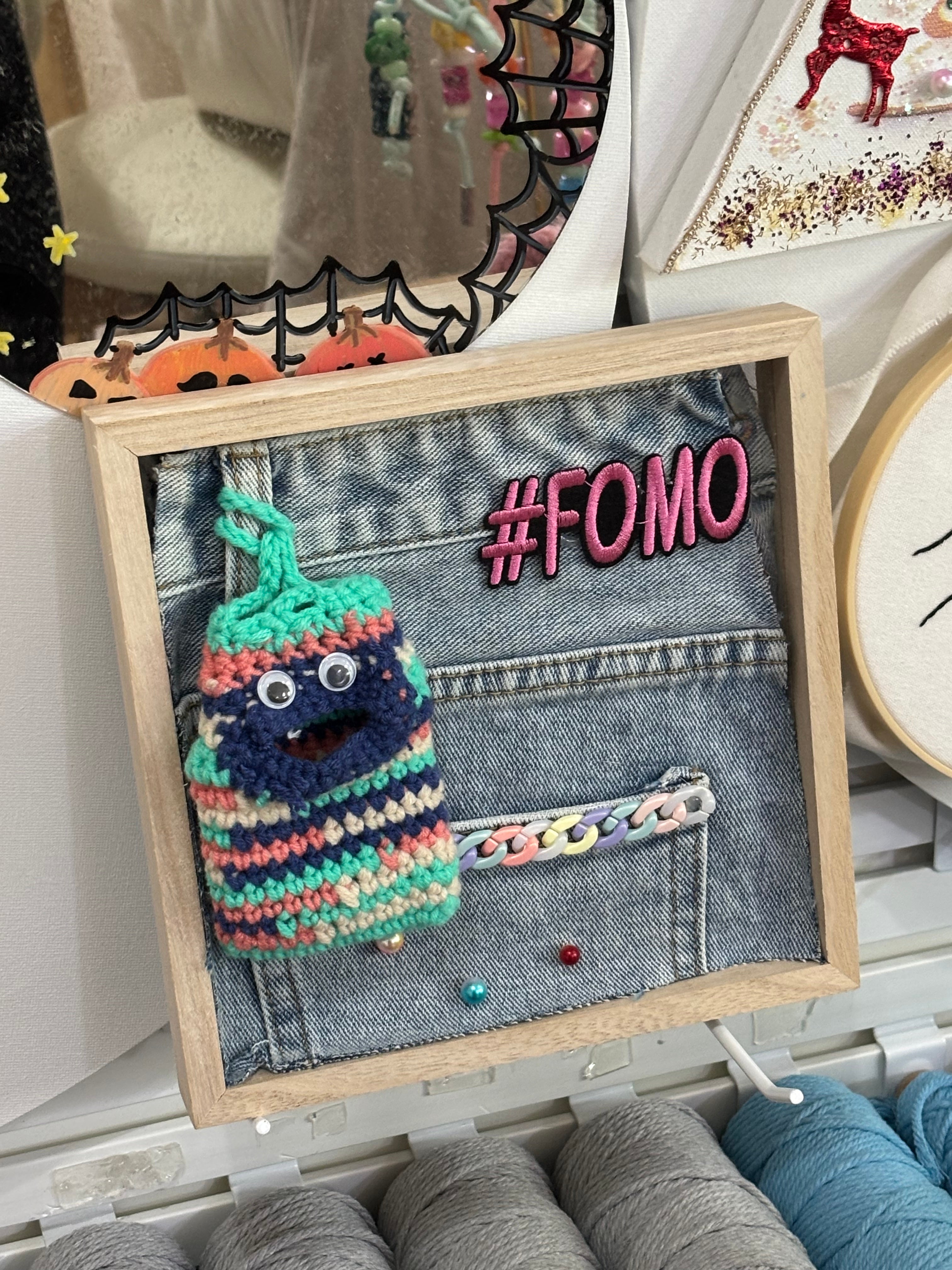 Denim Reborn: Hybrid Art Frame